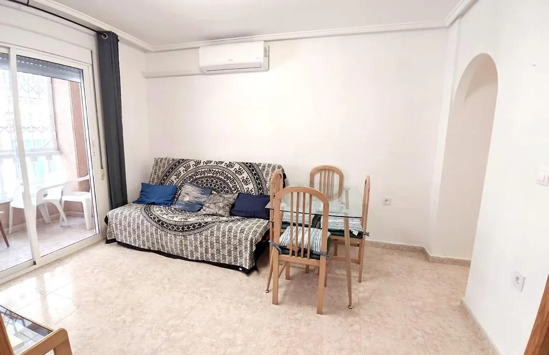 Modern Apartment 3Mins Walk To Playa Del Cura Beach-1