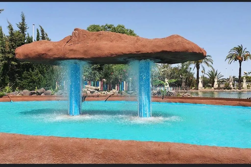 Casa Di Mateo With Garden View And Swimming Pool-1