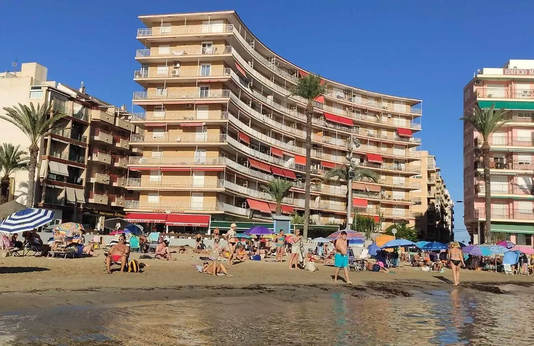 Garden Beach Apartment-1