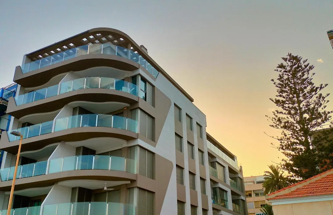 Apartamento Primera Línea en Los Locos-1
