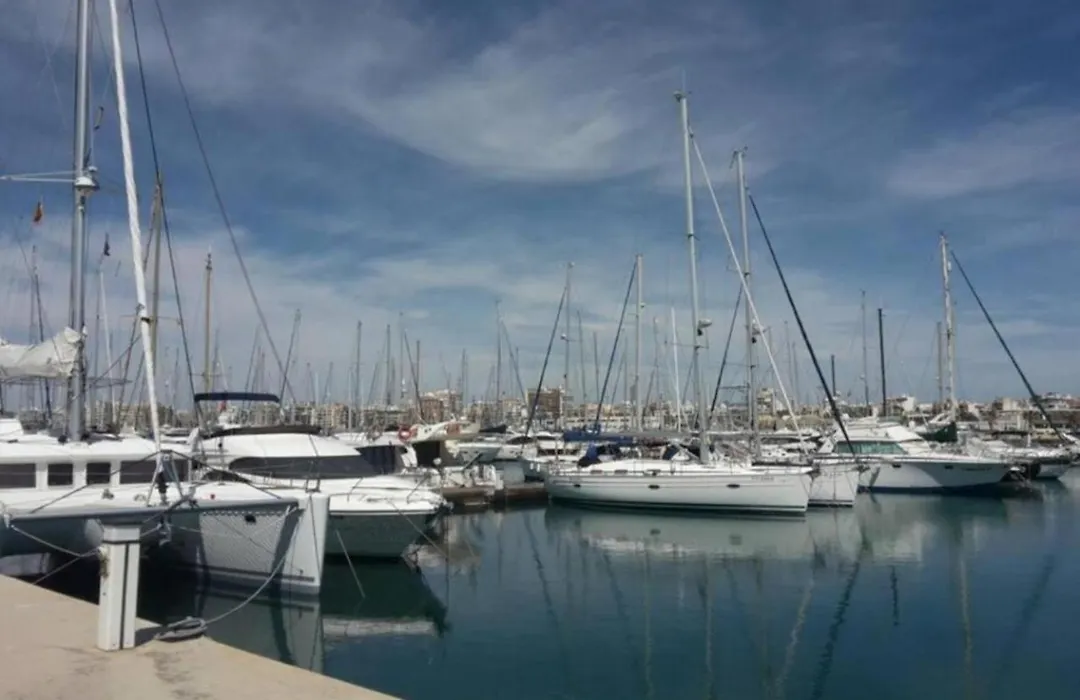 Beautiful Apartment Playa Del Cura Beach In Torrevieja Spain-1