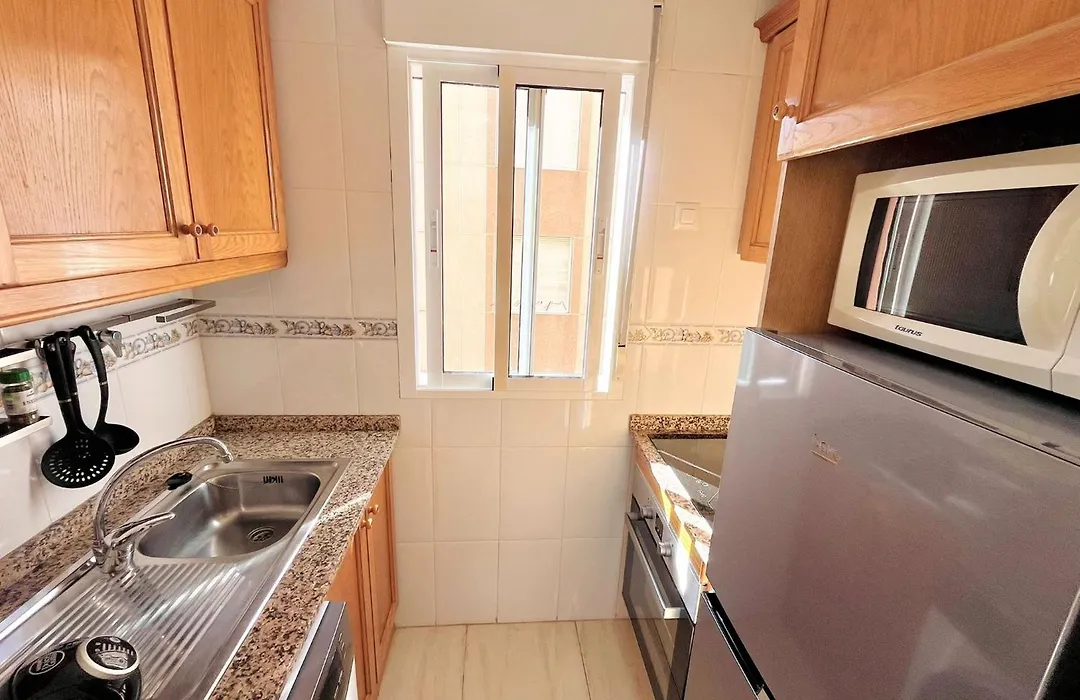 Sunny Apartment-1