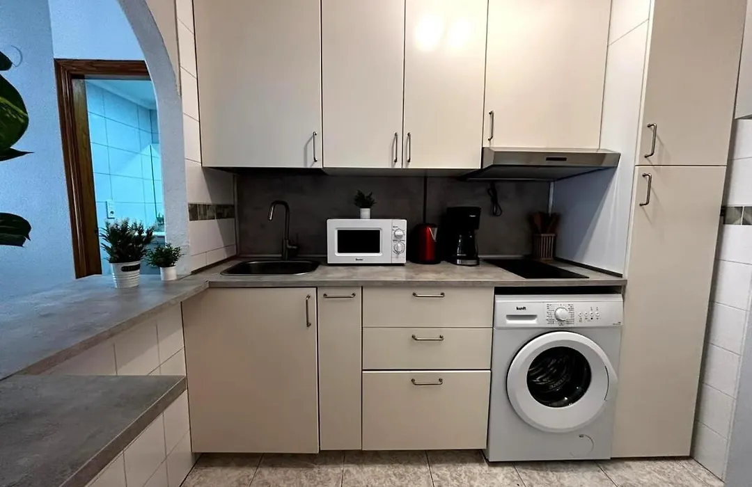 Small Apartment-1