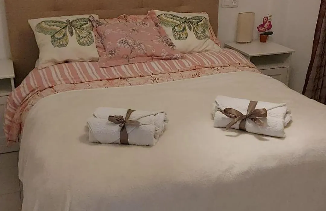 Apartament Naranja con piscina urb El Paraiso-1