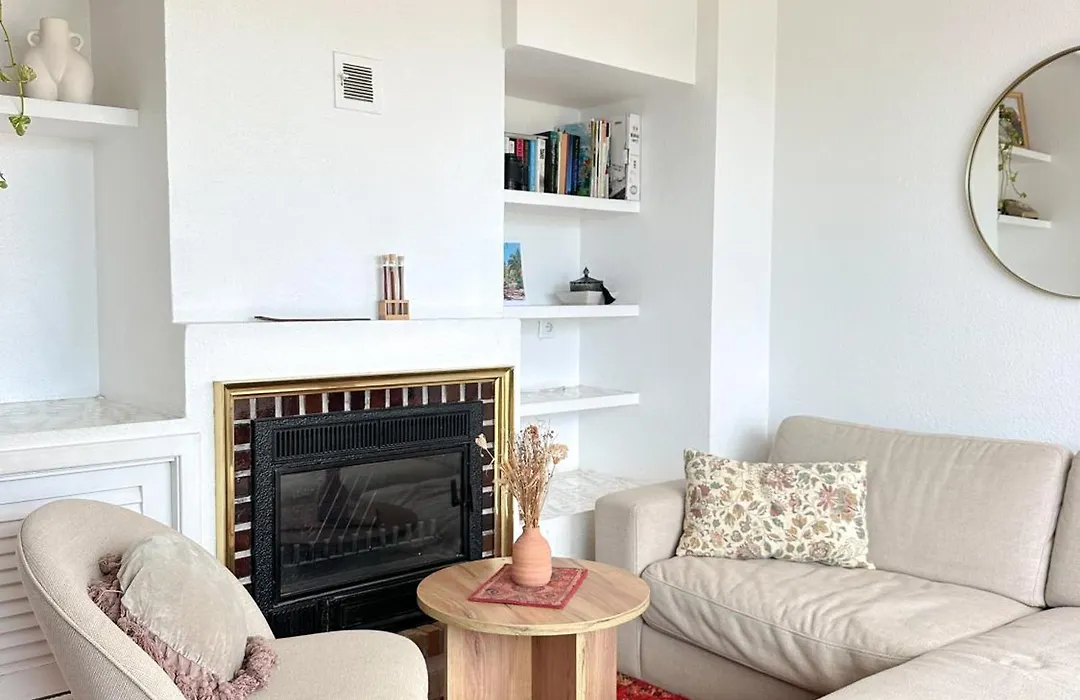 Breathtaking Apartment-1