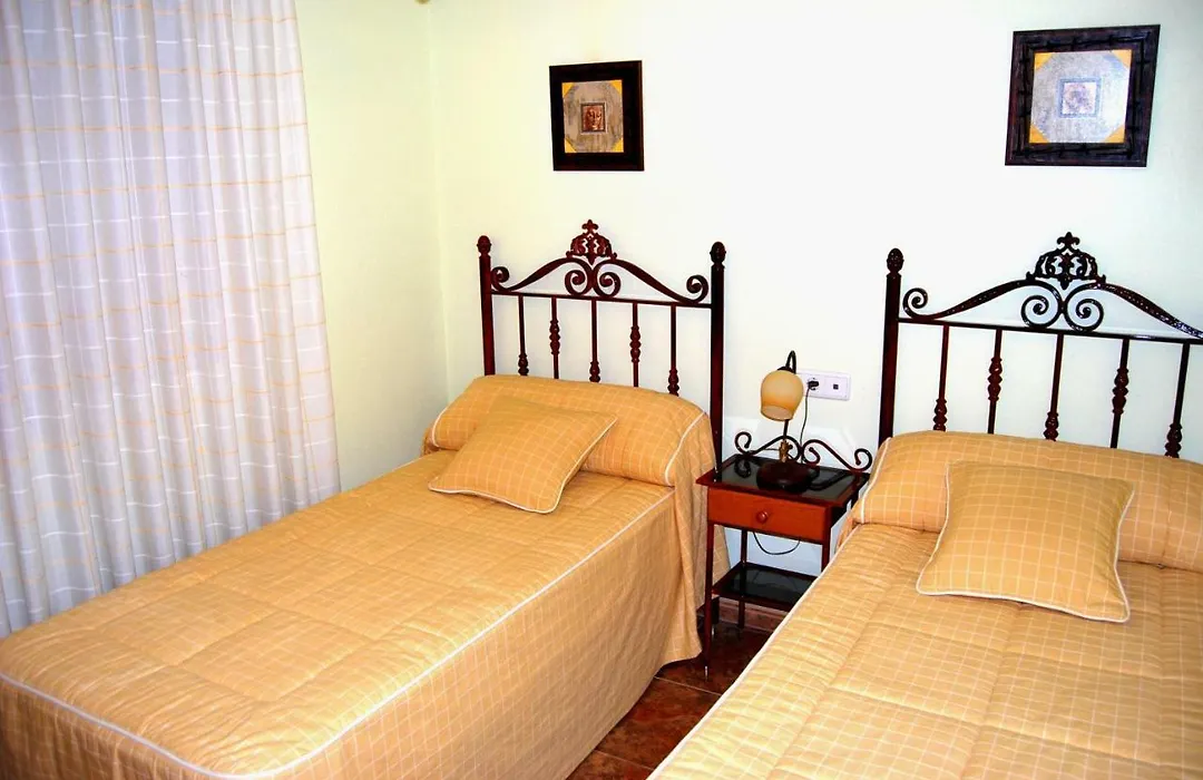 RUMOHOLIDAYS Spacious 3 bedrooms apartment Playa del Cura-1