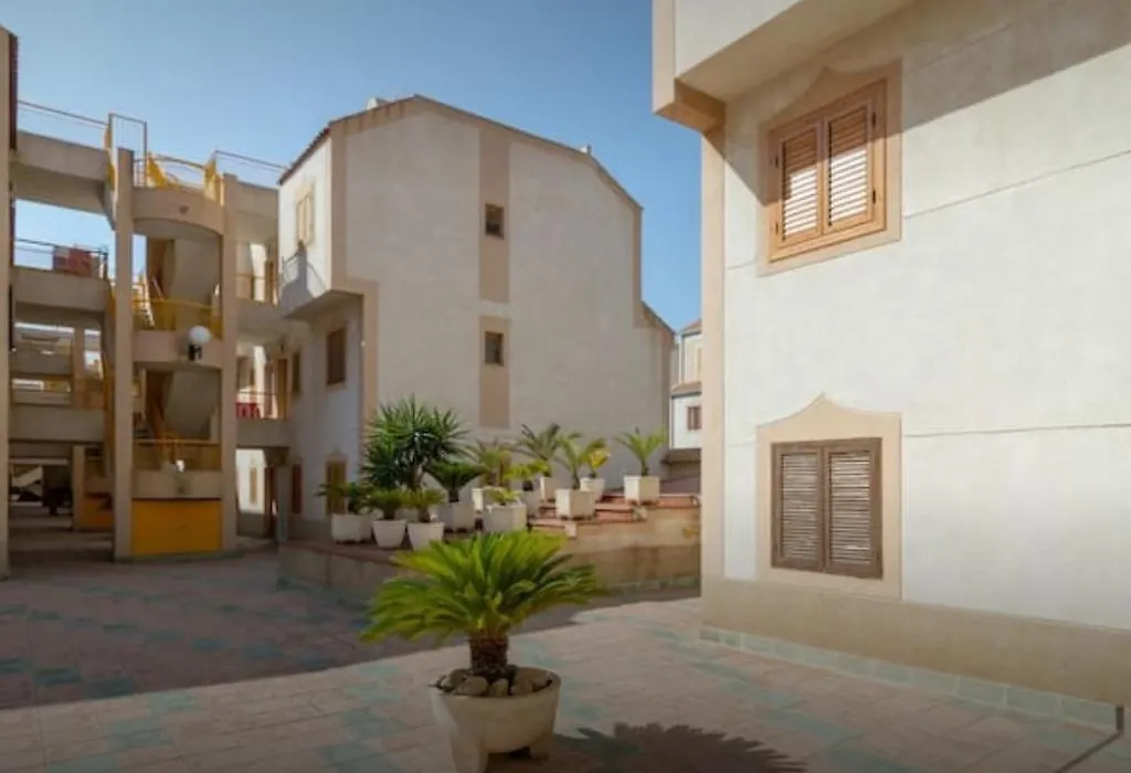 "Vero Vijola" In Torrevieja-1