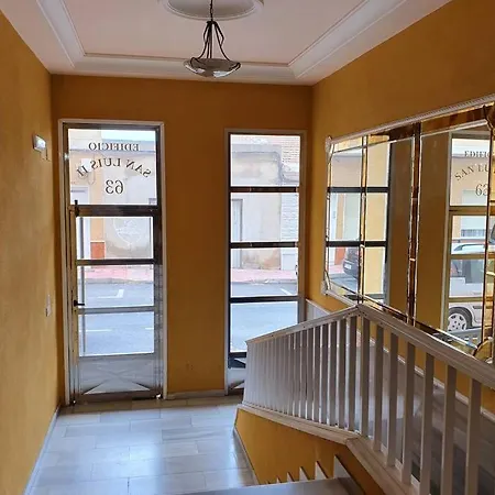 Linmarko apartamento en centro de Torrevieja-3