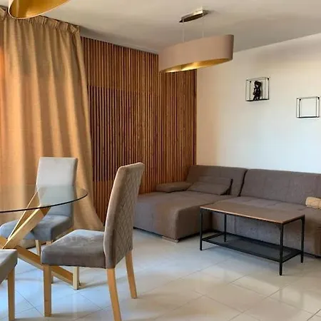 Paseo del Mar Apartment-2