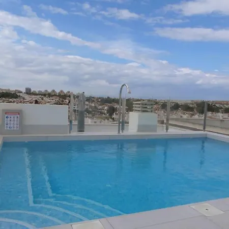 Modern Apartment In Torrevjea 200M From The Loccos Beach-2