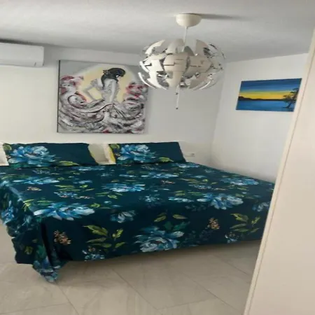 Beach Apartment Playa Del Cura Beach In Torrevieja Spain-3