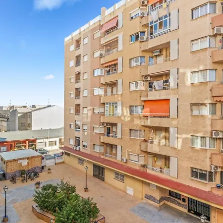 Studio a 200m de la playa los Locos-3