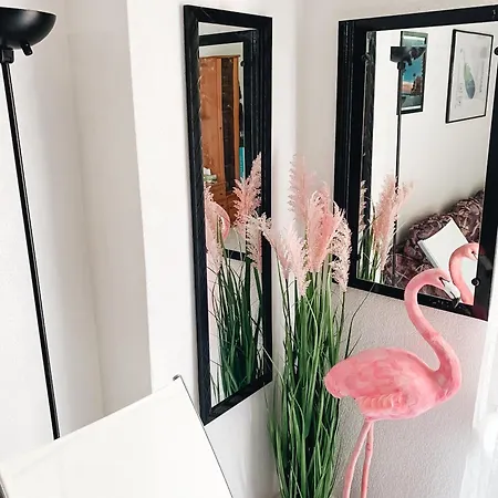 Pink Flamingo Apartment • Beach Home In Torrevieja-2
