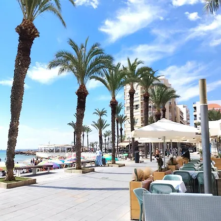 Estudio cerca del mar + wifi gratis-3