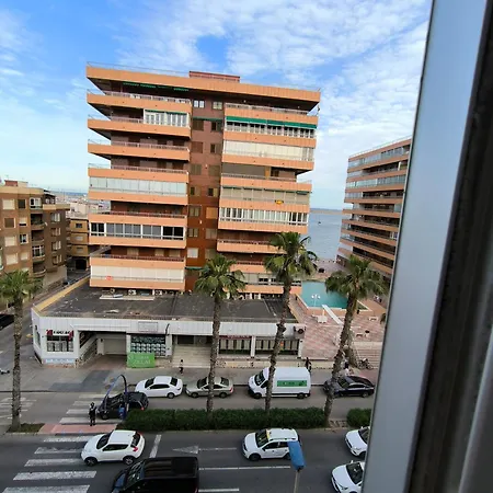 Apartamento Con Buena Vista-2
