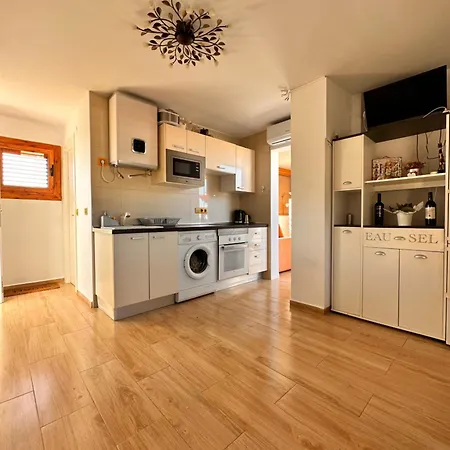 Apartments With Sea View, 4 Persons, Swimming Pool And Bbq-2