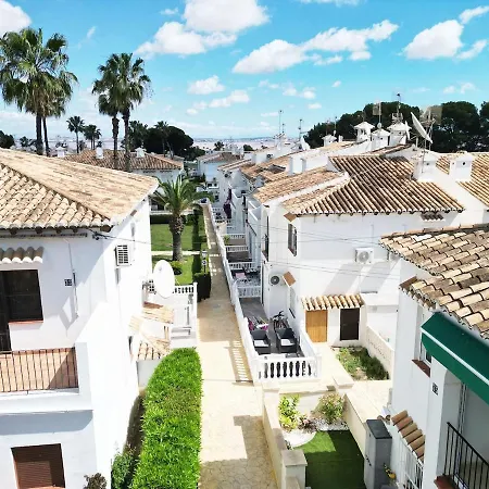 Bungaló junto a la piscina #PRP008 StayOrihuela-3