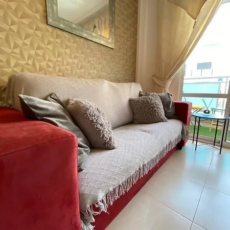 Cozy Flat With The Swimming Pool-3