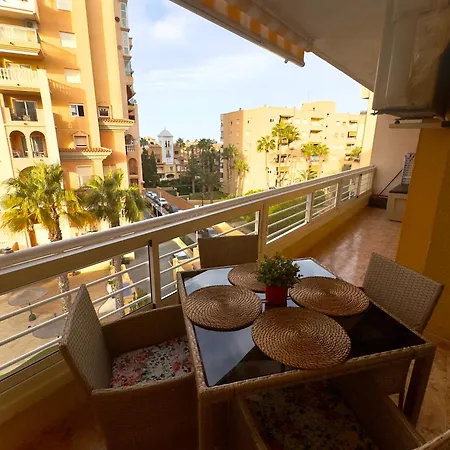 Cozy 2 bedroom apartment near Los Locos Beach-3