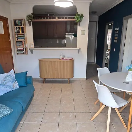 Lovely Apartment Near The Beach In Sunny La Mata-3