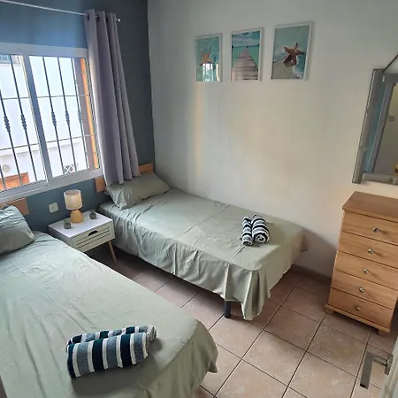 Lovely Apartment Near The Beach In Sunny La Mata-2