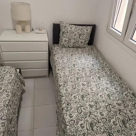 Spacious apartment Torrevieja-2