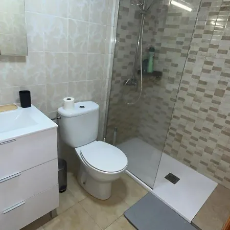 Lago Jardin : Bright Spacious One Bedroom Flat-3