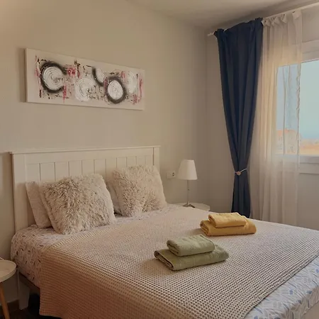 Cozy Apartment With Sea View-3