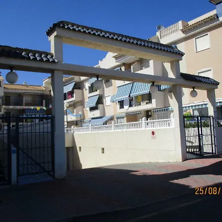 Apartamento A 100M De La Playa-3