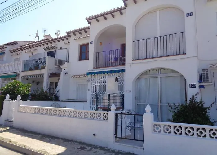 Lago Jardin : Bright Spacious One Bedroom Flat Torrevieja