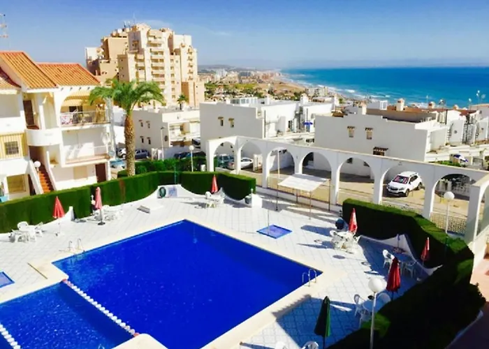 Apartment With Pool, Sea Views & Balcony Less Than 10Min Walk To La Mata Beach! Torrevieja