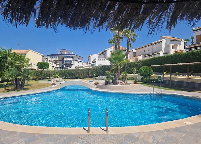 Lovely Apartment Near The Beach In Sunny La Mata Torrevieja