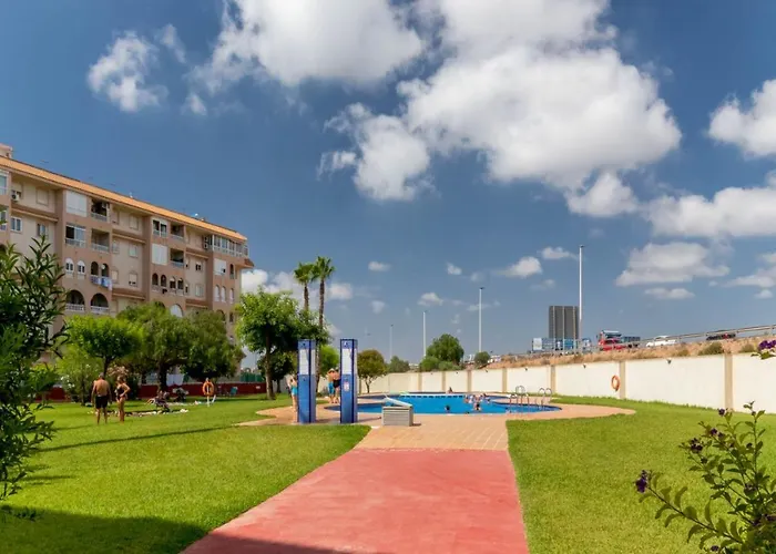 Apartamentos Villa Madrid Torrevieja