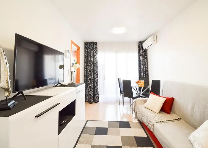 Schoene Wohnung Mit Pool , Wi-Fi Und Privat Garage Torrevieja