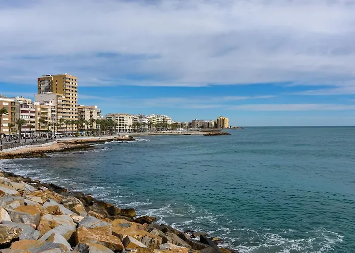 Schoene Wohnung Mit Pool , Wi-Fi Und Privat Garage Torrevieja