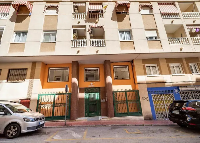 Apartamento compartido - SOLO EL DORMITORIO ES PRIVADO Torrevieja