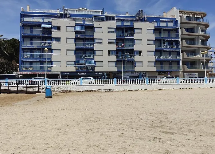 Apartamento La Playa Blanca 1 Orbiplaya, Pool, Beach Front, Wifi Torrevieja