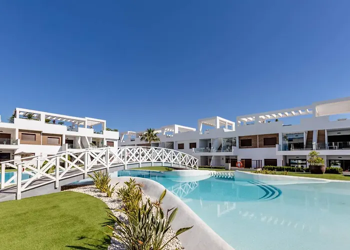 49 Laguna Beach Torrevieja