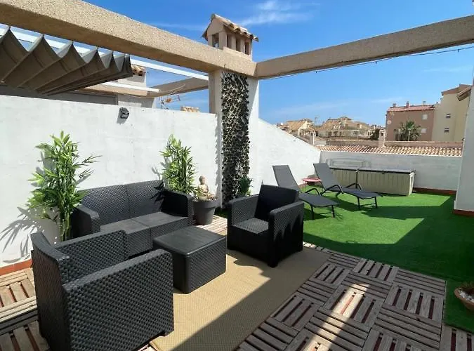 Przytulny Apartament 100M Od Morza Torrevieja