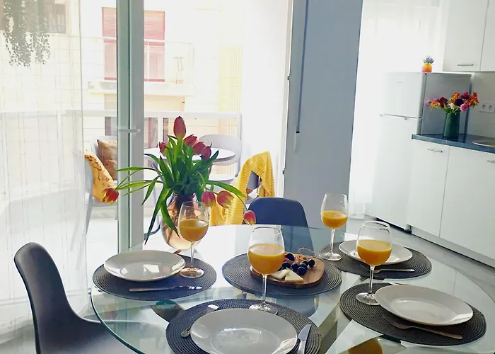 Apartment Dinamarca With 2 Bedrooms, 50 Mts From The Beach Torrevieja