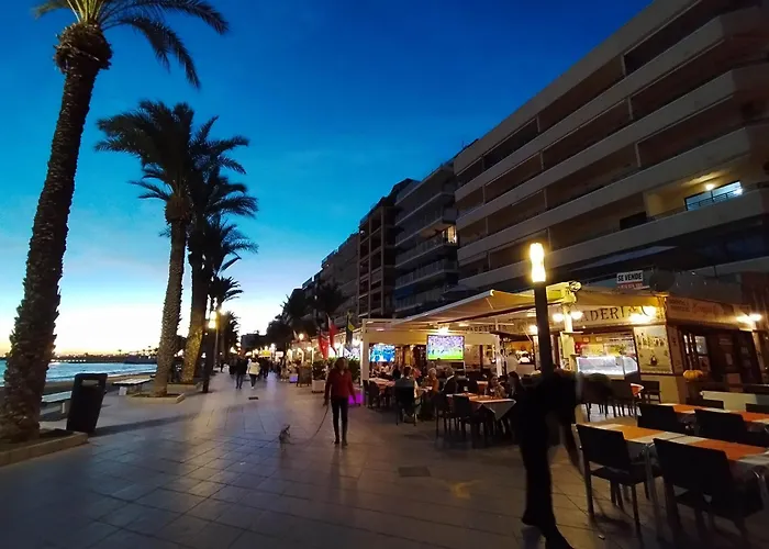 Estudio cerca del mar + wifi gratis Torrevieja