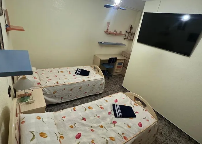 Torrevieja Fantastico apto para familas numerosas Ada Purisima full equipado cerca a la playa del cura