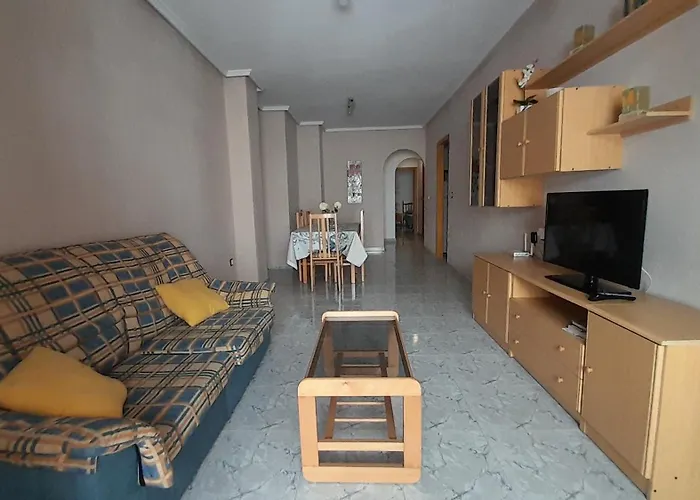 Nice Apartment On The Beach And City Centre Torrevieja