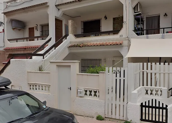 Beautiful Bungalow Near The Sea Torrevieja