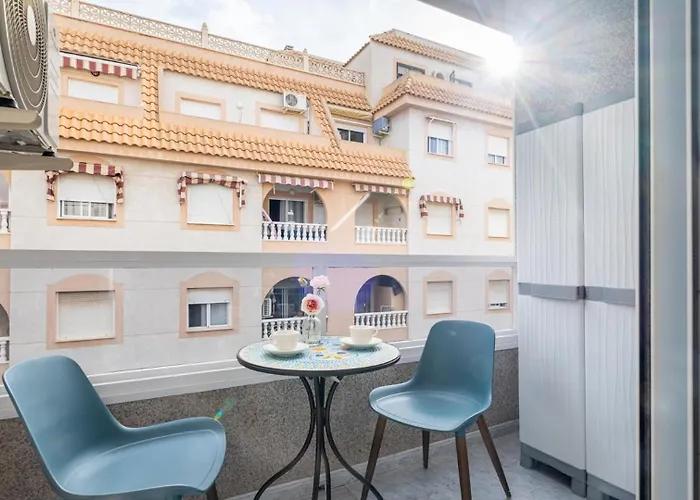 Apartamento céntrico con garaje Torrevieja
