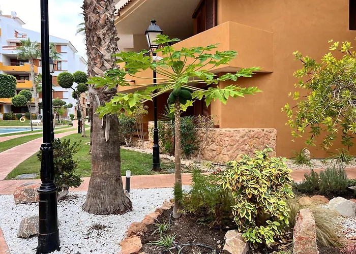 Punta Prima - Charming Spanish Apartment With South-Facing Terrace By The Sea Torrevieja