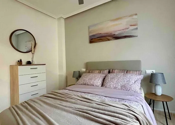 Modern 2-Bedroom Apartment Torrevieja