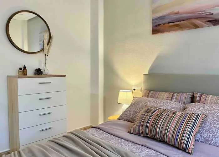 Modern 2-Bedroom Apartment Torrevieja