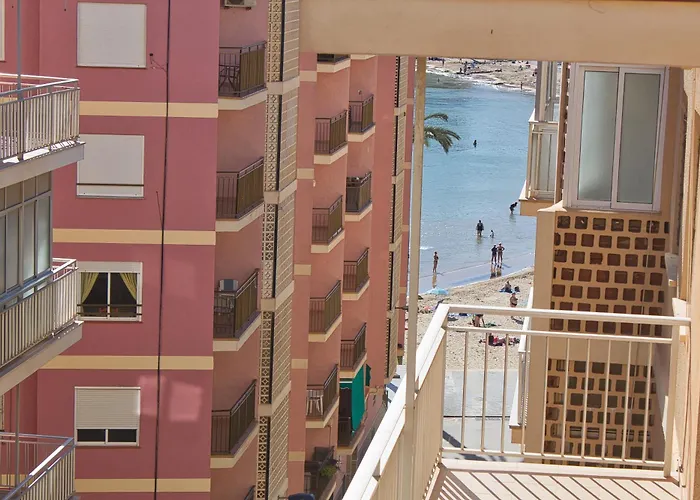 Maravilloso Vistas al mar, en primera línea playa Torrevieja