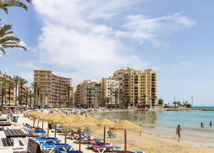 Apartment Near Playa De Cura With A Rooftop Swimming Pool Torrevieja